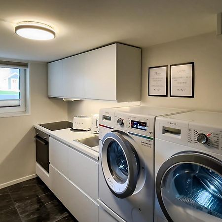 Andalsnes Underground Flat Apartman Kültér fotó