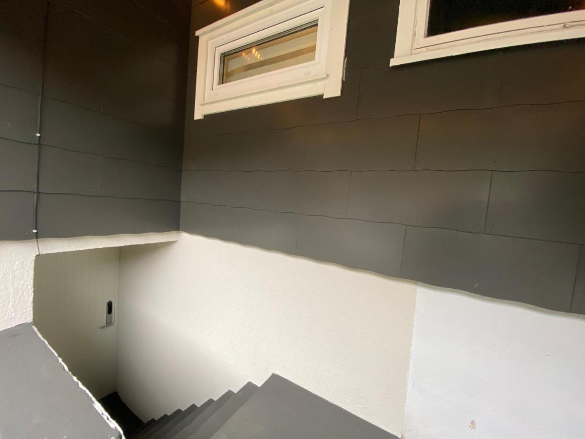 Andalsnes Underground Flat Apartman Kültér fotó