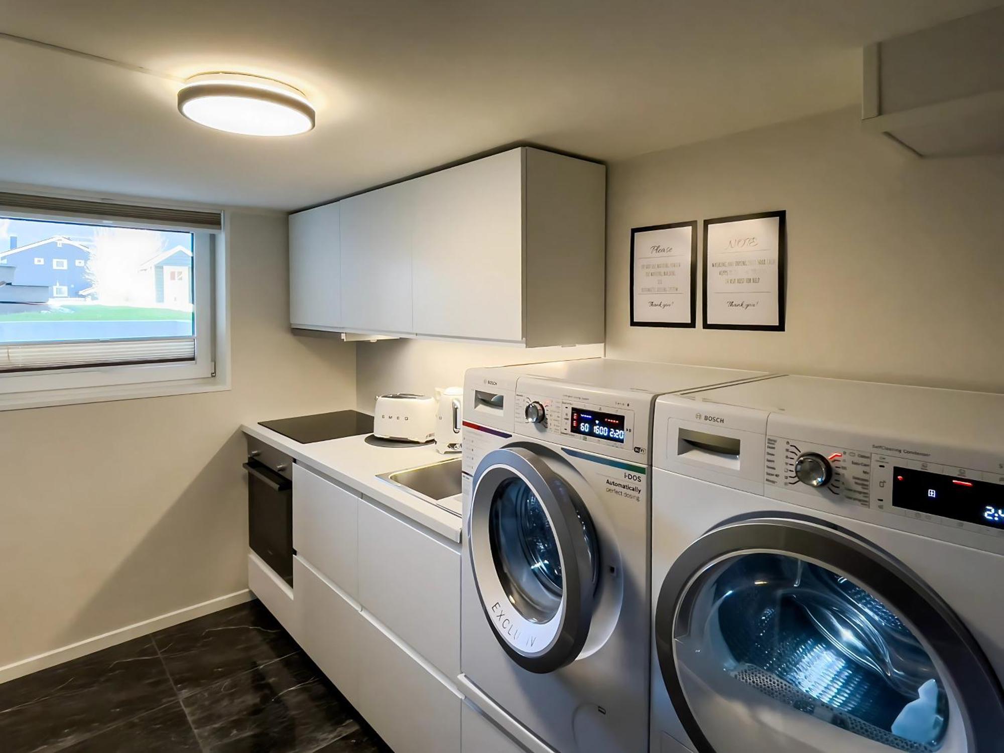 Andalsnes Underground Flat Apartman Kültér fotó