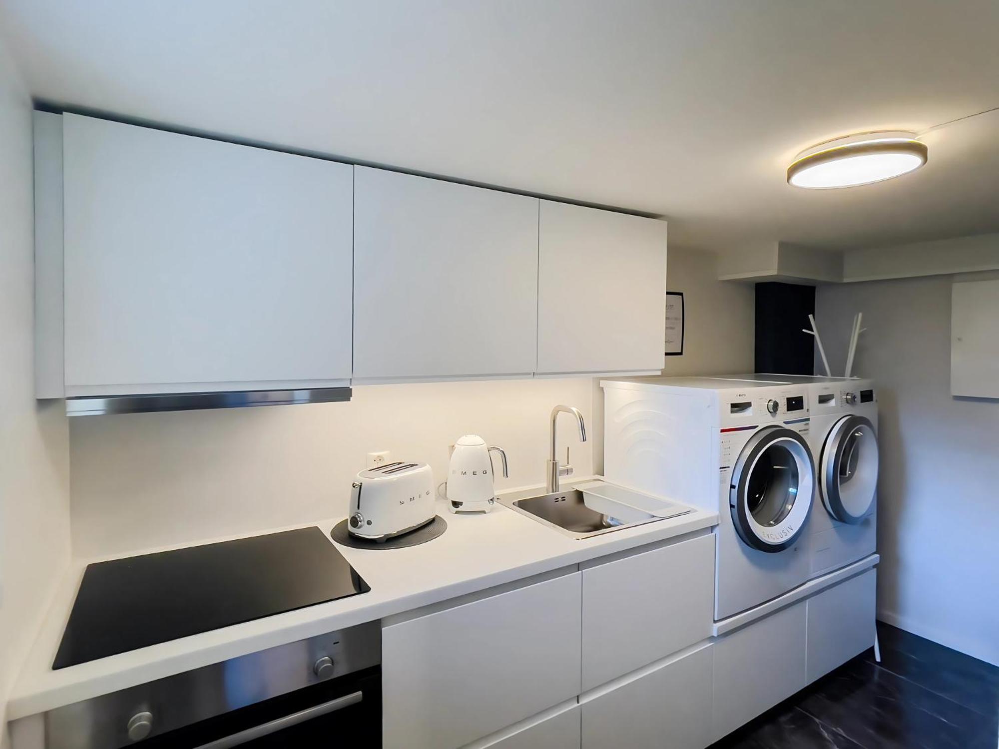 Andalsnes Underground Flat Apartman Kültér fotó