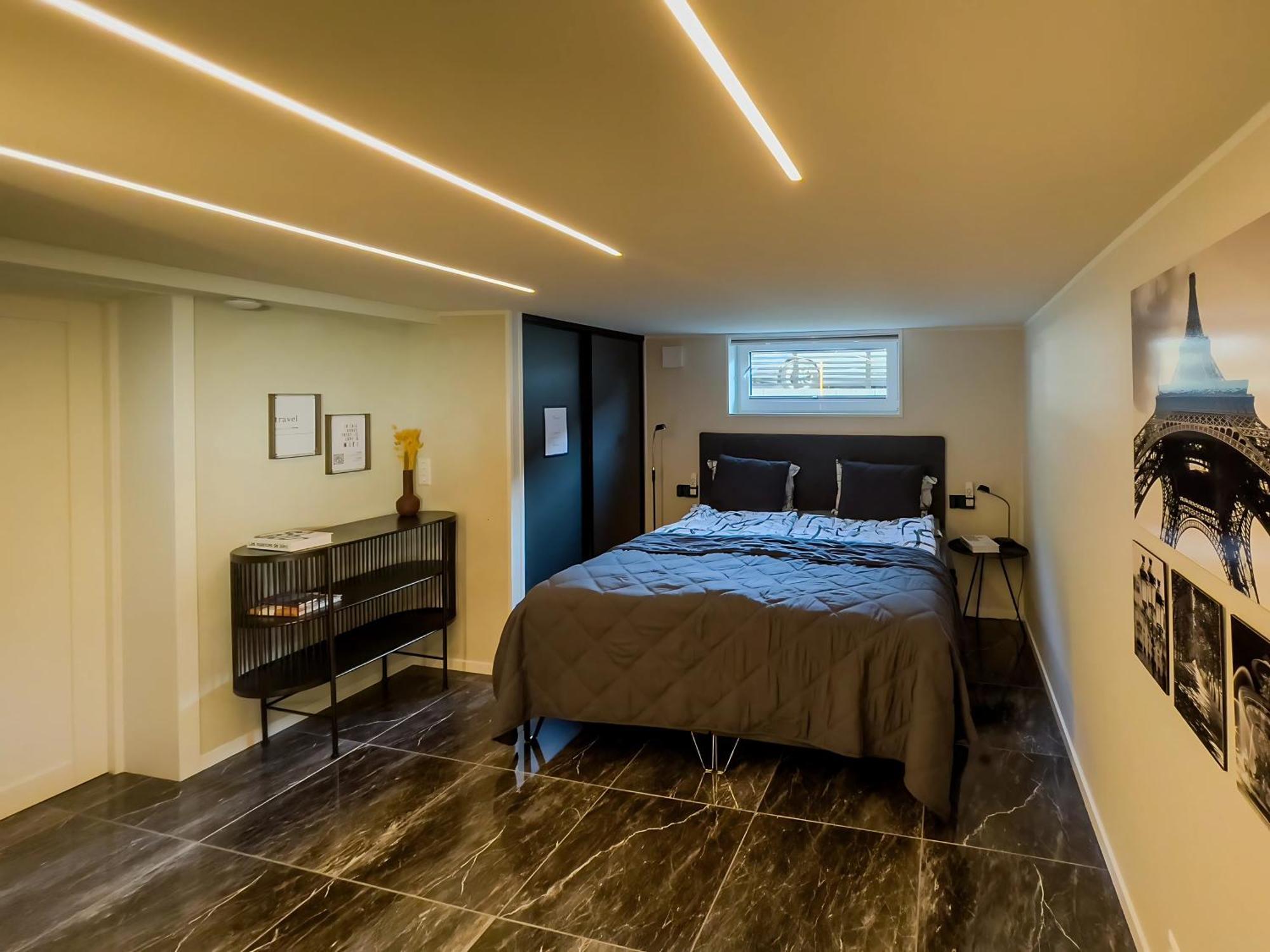 Andalsnes Underground Flat Apartman Kültér fotó